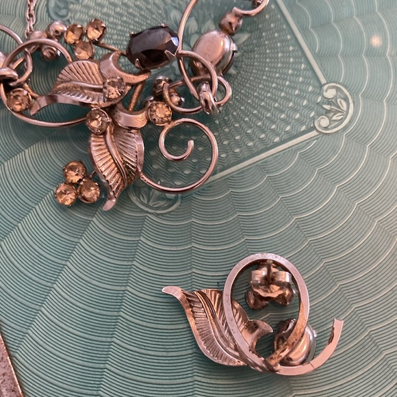 M C M Bond Boyd As is - Picture 5 of 5